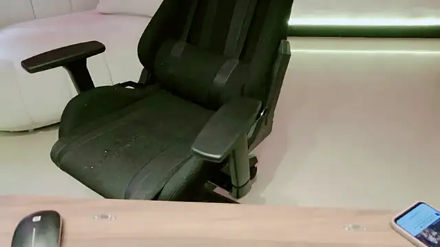 Gracefulgoddess online show from 02-25-26, 05:18