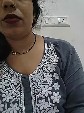 Simaran bhabhi online show from 06-03-26, 01:06
