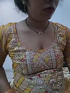 Snapshot of Simaran_bhabhi chatting on 07-17-26, 12:19 Simaran bhabhi online show from 07-17-26, 12:19