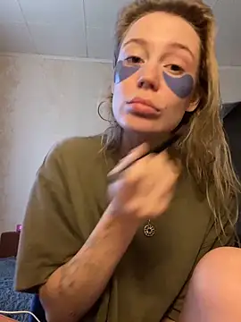 Snapshot of meanexx chatting on 10-16-25, 05:27 meanexx online show from 10-16-25, 05:27