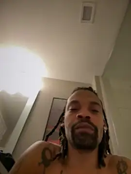 1BeautyN1Beast online show from 02-02-26, 01:21