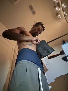 1BeautyN1Beast online show from 02-26-26, 08:09