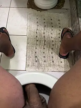 julio9679 online show from 02-10-26, 01:32