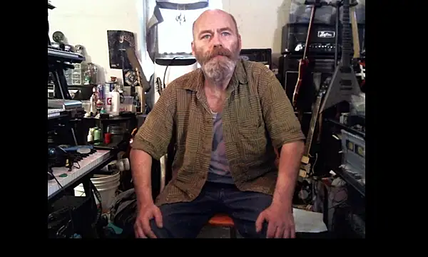 SirGarMack online show from 02-18-26, 05:09