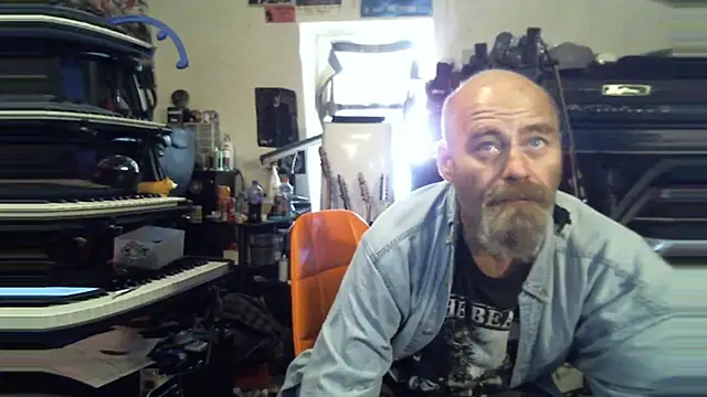 SirGarMack online show from 12-04-24, 06:00