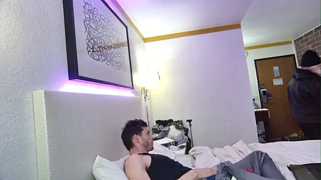 savageconfidence online show from 10-28-25, 08:02