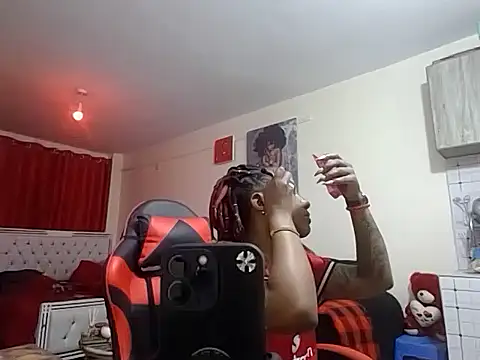 hoely grail01 online show from 02-13-26, 05:35