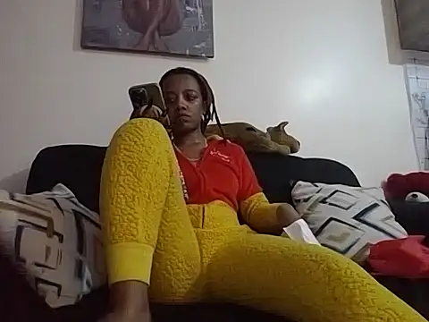 hoely grail01 online show from 12-16-25, 09:08