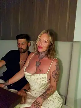 YourMommyBlair online show from 01-08-26, 12:00