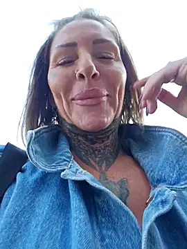 YourMommyBlair online show from 11-08-25, 07:12