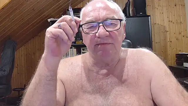 Snapshot of biggandybig chatting on 03-02-26, 09:55 biggandybig online show from 03-02-26, 09:55