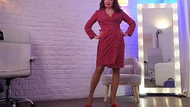 Nylon Legs online show from 05-23-26, 10:31