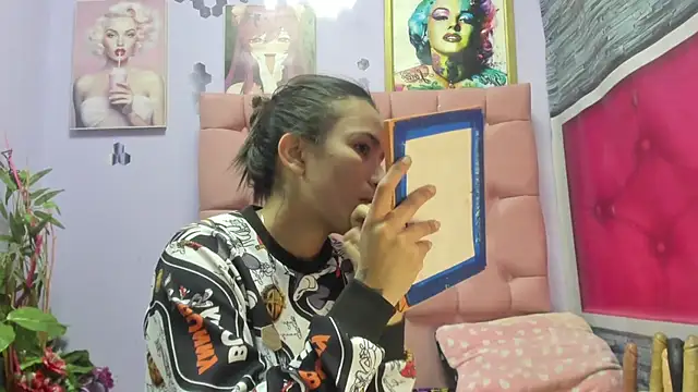 Yaumiko online show from 11-14-25, 12:53