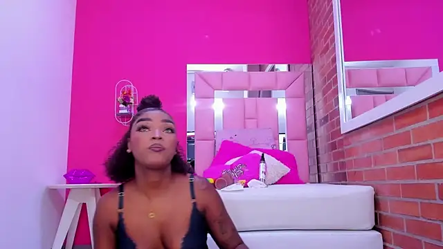 malu horny 69 online show from 05-27-26, 02:57
