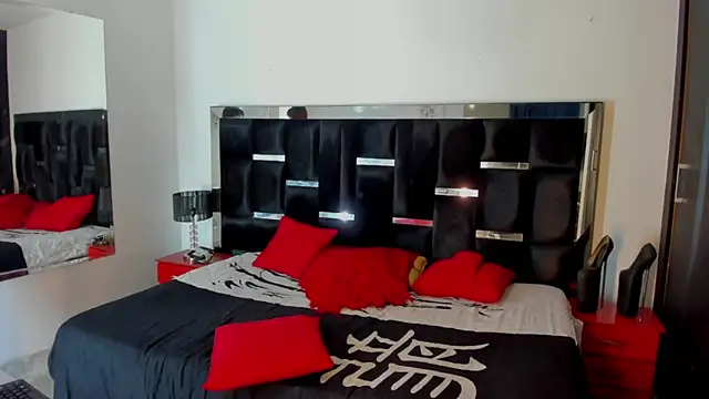 Snapshot of Loremhotsex chatting on 09-24-25, 07:53 Loremhotsex online show from 09-24-25, 07:53