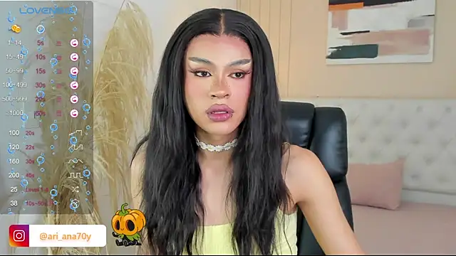 LOISE-XX online show from 10-11-25, 06:14