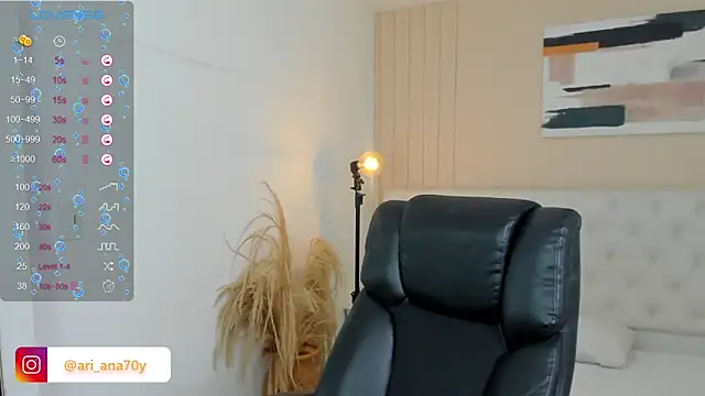 LOISE-XX online show from 02-25-26, 05:07