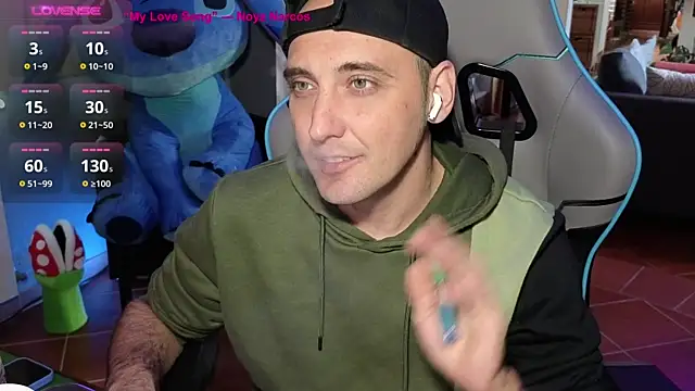 Snapshot of Gil_gamesh90 chatting on 10-03-25, 10:06 Gil gamesh90 online show from 10-03-25, 10:06