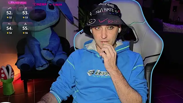 Gil gamesh90 online show from 10-31-25, 04:03