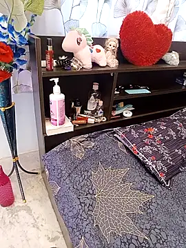 Divya girl online show from 03-08-26, 09:45