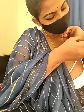 Divya girl online show from 12-16-25, 10:08