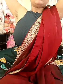 Divya girl online show from 12-21-25, 09:55