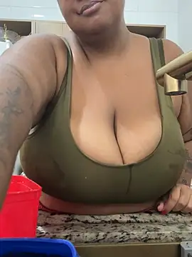 SweetLizzyBBW online show from 05-26-26, 01:26