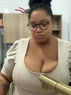 SweetLizzyBBW online show from 06-02-26, 05:57