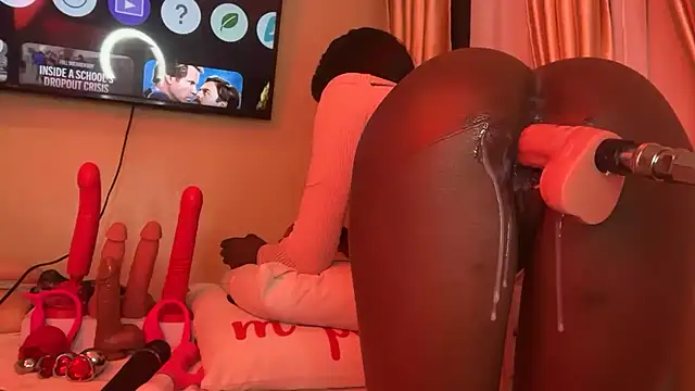 SexyAudreyFuck online show from 06-12-26, 09:12