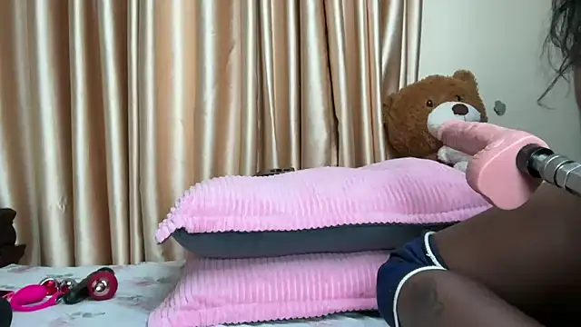 SexyAudreyFuck online show from 10-18-25, 12:34