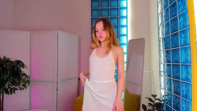 stay with alice online show from 09-24-25, 01:50