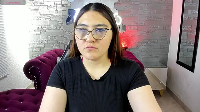 conniejames m online show from 10-07-25, 12:17