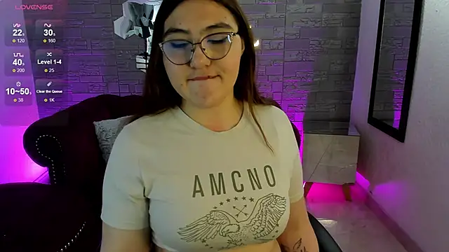 conniejames m online show from 11-17-25, 12:31