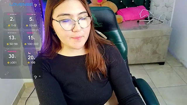 conniejames m online show from 06-03-26, 02:33