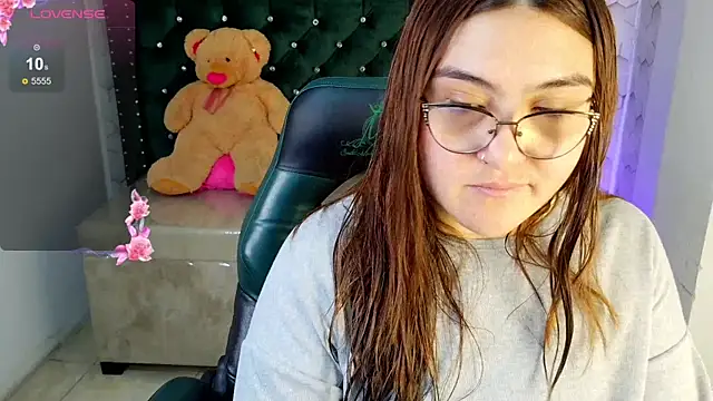conniejames m online show from 06-15-26, 12:27