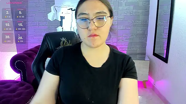 conniejames m online show from 11-18-25, 12:30