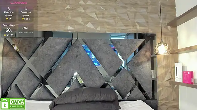 Venus velez  online show from 03-11-26, 11:59