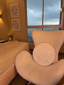 SaharaRush  online show from 03-25-26, 09:35