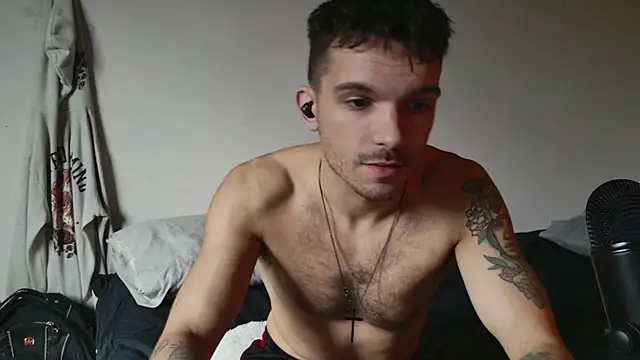 Snapshot of JackDesFeux chatting on 03-17-25, 06:42 JackDesFeux online show from 03-17-25, 06:42