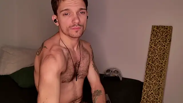 Snapshot of JackDesFeux chatting on 09-18-25, 07:00 JackDesFeux online show from 09-18-25, 07:00