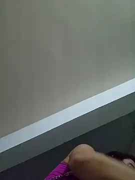 Snapshot of Brunna_Ella chatting on 01-08-25, 01:21 Brunna Ella online show from 01-08-25, 01:21