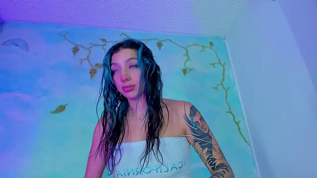 SaturnooStonee online show from 10-21-25, 06:35