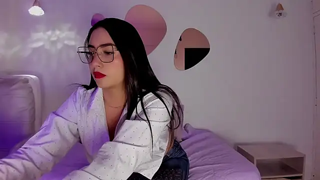 ValentinaaF online show from 01-09-26, 01:29