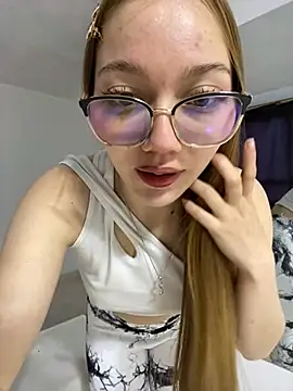 Snapshot of melody-dy chatting on 01-23-25, 08:56 melody-dy online show from 01-23-25, 08:56