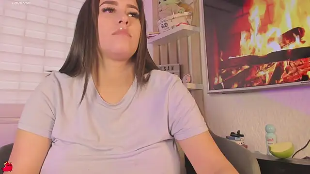 Snapshot of susanjons_tcw chatting on 02-06-26, 10:50 susanjons tcw online show from 02-06-26, 10:50