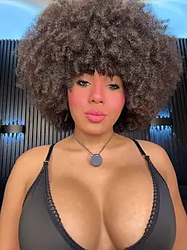 Snapshot of kendall_coxx chatting on 06-20-26, 11:15 kendall coxx online show from 06-20-26, 11:15