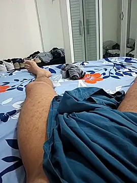 Snapshot of luismanuel_1998 chatting on 10-29-25, 04:22 luismanuel 1998 online show from 10-29-25, 04:22