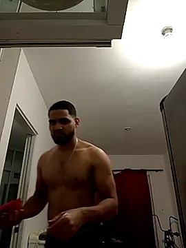 Snapshot of luismanuel_1998 chatting on 12-03-25, 11:58 luismanuel 1998 online show from 12-03-25, 11:58