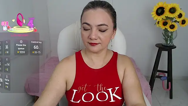 Snapshot of ana_milf chatting on 10-01-25, 12:42 ana milf online show from 10-01-25, 12:42