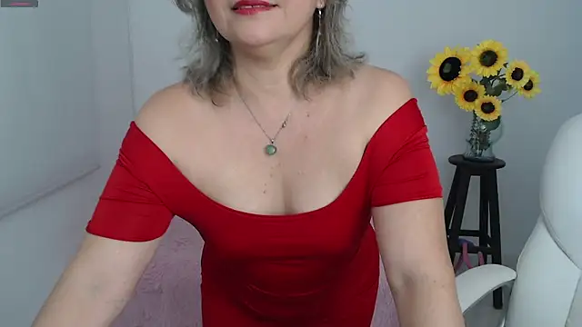 Snapshot of ana_milf chatting on 09-21-25, 01:16 ana milf online show from 09-21-25, 01:16
